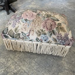 Small Vintage-Looking Stool With Tassels (Basement)