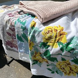 Gorgeous Lot Of Four Vintage Floral Tablecloths With Pink Runner