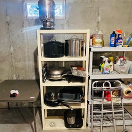 Kitchen Lot With Shelf (Basement)