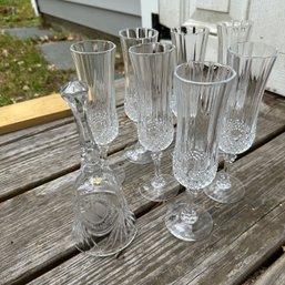 Seven Crystal Champagne Flutes And Bell (BSMT)