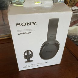 Sony Wireless Headphones (garage)