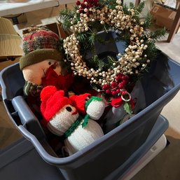 Holiday Decor With Ceramic Tree, Wreath And Figures (Garage)