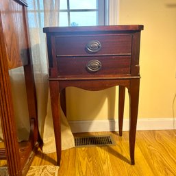 Vintage Wooden End Table (up)