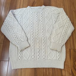 Vintage Cable-Knit Wool Sweater - See Description (Bed1)