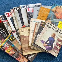 Vintage Magazine Lot Incl. Life, Kennedys, Photography & More! (Attic 3)