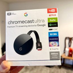 Chromecast Ultra, Premium Tv Streaming Device By Google, W/ Original Box (51130) (BSMT)
