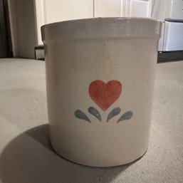 Vintage Roseville Pottery Crock With Heart (HW4) (Basement Shelf)