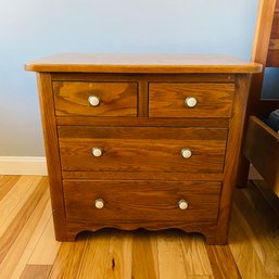 Pennsylvania House Solid Wood Four-Drawer Side Table (Master Bedroom)