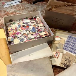 Philately: Huge Collection Of Loose Stamps (IS)