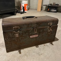 Vintage Rustic CRAFSTMAN Metal Toolbox (Basement)