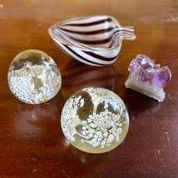 Murano Art Glass Trinket Dish And Art Glass Floral Paperweights, Plus Raw Amethyst Crystal (garageUP)