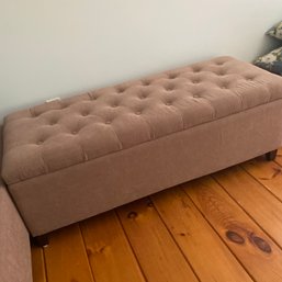 Nice Storage Bench With Hinge In Great Condition (1 Of 3 Identical Benches) LR