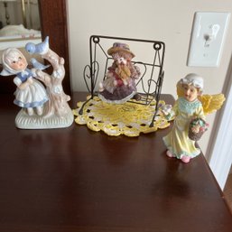 Assortment Of Decorative Figures (BR 1)