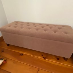 Nice Storage Bench With Hinge In Great Condition (3 Of 3 Identical Benches) LR
