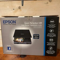 New In Box Epson Oerfection V39 Color Scanner (Basement 1)