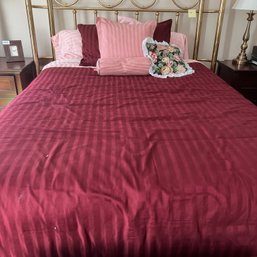 Royal Velvet King Size Striped Bedding Plus Drapes (BR 1)