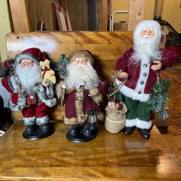 Holiday Decor Lot Of Three Santa Figures (Basement 2)
