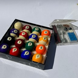Pool Balls And Pool Cue Set, Billiards Balls (JS)