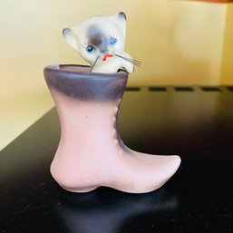 Adorable Small Kitty In Pink And Black Boot Ceramic Figurine (Kitchen)