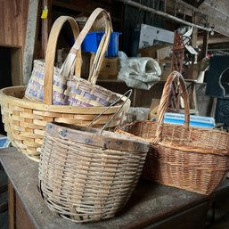Mixed Lot Of Vintage Woven Baskets, Various Sizes And Colors