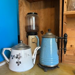 Vintage KITCHEN AID Coffee Grinder And Two Coffee Kettles (kitchen)