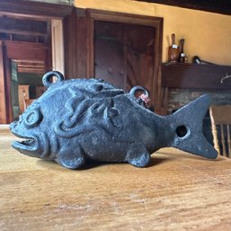 Vintage Hanging Cast Iron Fish Bell (Kitchen)