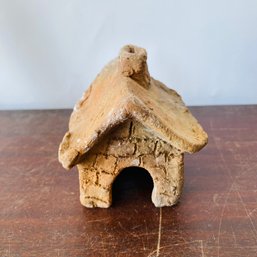 Small Decorative Clay/Pottery Home (Loc: B2)