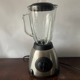 Generic Blender With Glass Pitcher (NH)