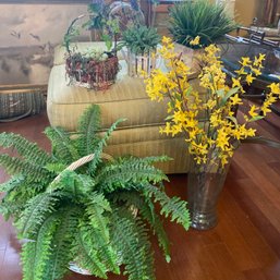 5 Silk Flowers Arrangements! Ferns, Forsythias, Chicken And Garden Themed Baskets (GR)