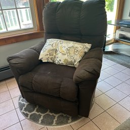 Brown Power Recliner - Untested (LR)