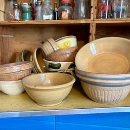 Misc Vintage Ceramic Bowls (kitchen)