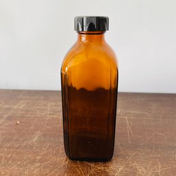 Small Amber Glass Medicine Bottle With Cap