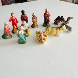 Vintage Plastic Nativity Pieces (NK)