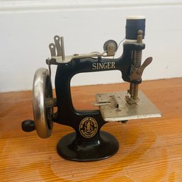 Adorable Antique Mini Child's Singer Sewing Machine (LR)