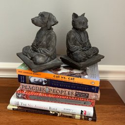 Meditating Dog & Cat Figurines, Plus Books *65338* (Entry)