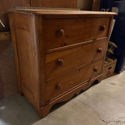 Vintage Three-Drawer Wooden Dresser With Knapp Joint Drawers (Basement)