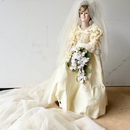 Vintage DANBURY MINT Princess Diana Wedding Doll (DC)