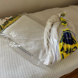 Large Vintage Bedspread (Bedroom 2)