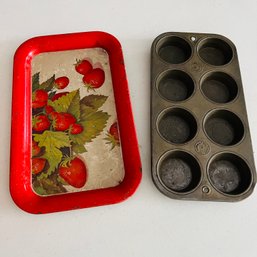 Vintage Muffin Tin And Strawberry Tray (NK)