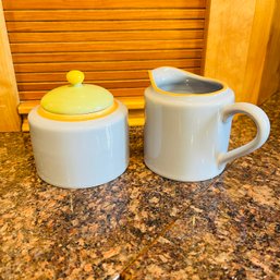 Corningware Stoneware Sugar And Creamer Set (Kitchen)