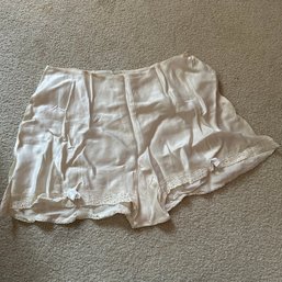 Vintage Ivory Ardele Lingerie Tap Pants Shorts (Master Bedroom)