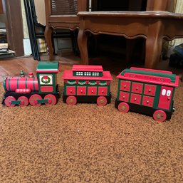 Adorable Wooden Christmas Advent Train With Boxes - Over 2' Long! (B1)