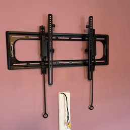 TV Wall Mount (Master BR)