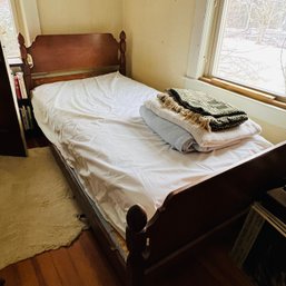 Vintage Twin Size Bed Frame (bedroom 1)