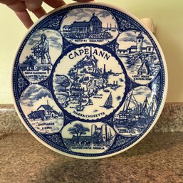 Vintage CAPE ANN Massachusetts Plate, Gloucester Rockport Essex Magnolia (apt)