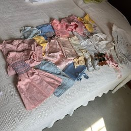 Adorable Vintage Baby/Childrens' Clothing Lot (Master Bedroom)