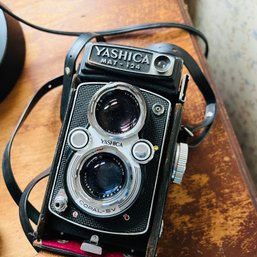 Vintage Yashica Mat-124 Camera (Bedroom 2)