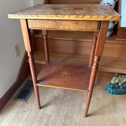 Beautiful Vintage Side Table With Inlay Top & Drawer (Entry)