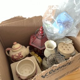 Candle Box Lot With Scentsy Bars (ST)