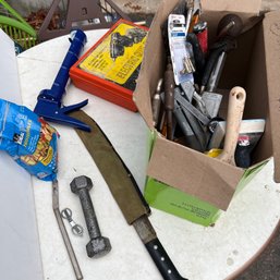 Glue Gun Kit, Masonry Tools And Other Workshop Items (NK)